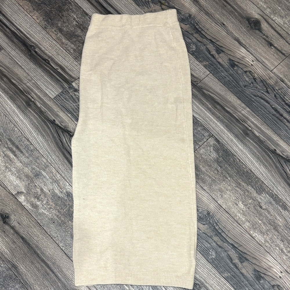 Cream Knit Skirt